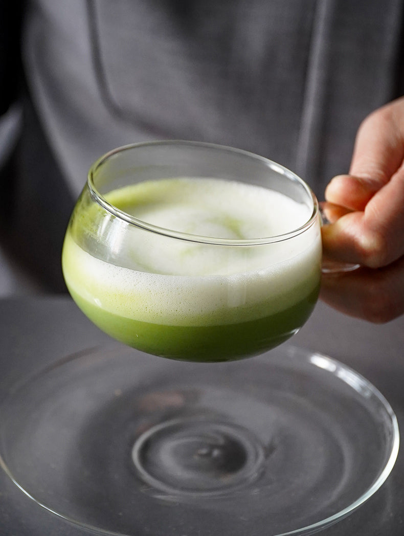 Matcha drinks and beverages - iced matcha latte, hot matcha latte, smoothies and more